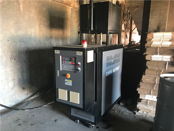 如何解決注塑產(chǎn)品浮纖問(wèn)題？「歐能機(jī)械」模溫機(jī)有效控溫不浮纖