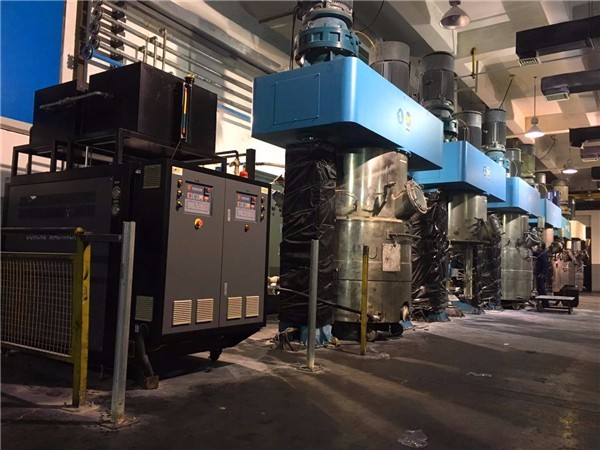 雙行星攪拌機(jī)設(shè)備溫度控制，「歐能機(jī)械」有高精度加熱方式！